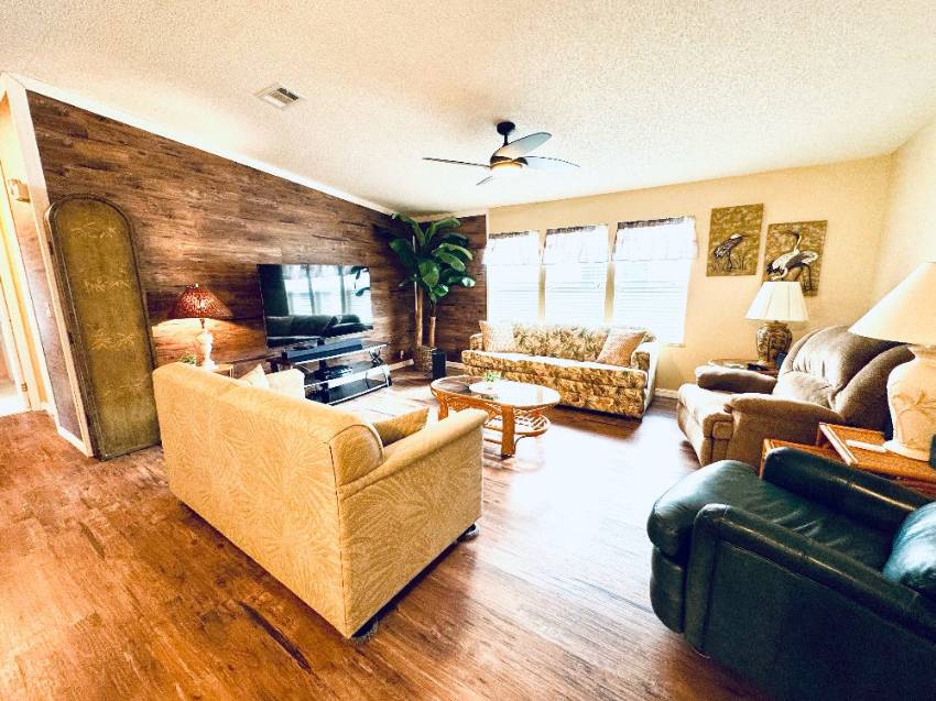 2128 Heron Drive a Lake Wales, FL Mobile or Manufactured Home for Sale